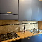 Casa Kris In Centro A Апартаменты *
