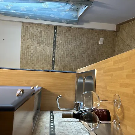 Апартаменти Casa Kris In Centro A