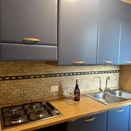 Casa Kris In Centro A Апартаменти *